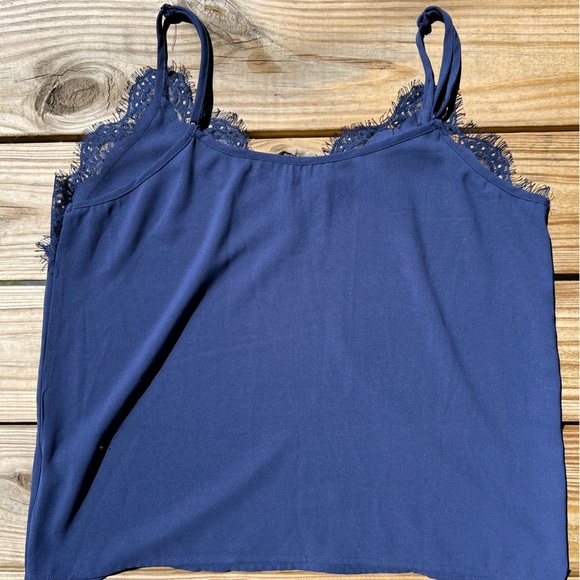 SHEIN large lacy adjustable tank top - Picture 5 of 8